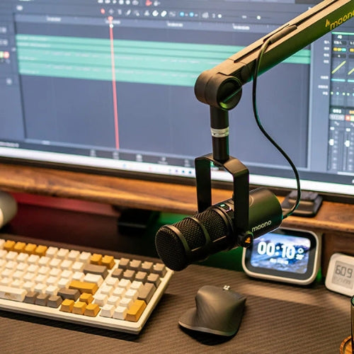 Micrófono Dinámico Cardioide USB-C para Podcasting y Streaming PD400X