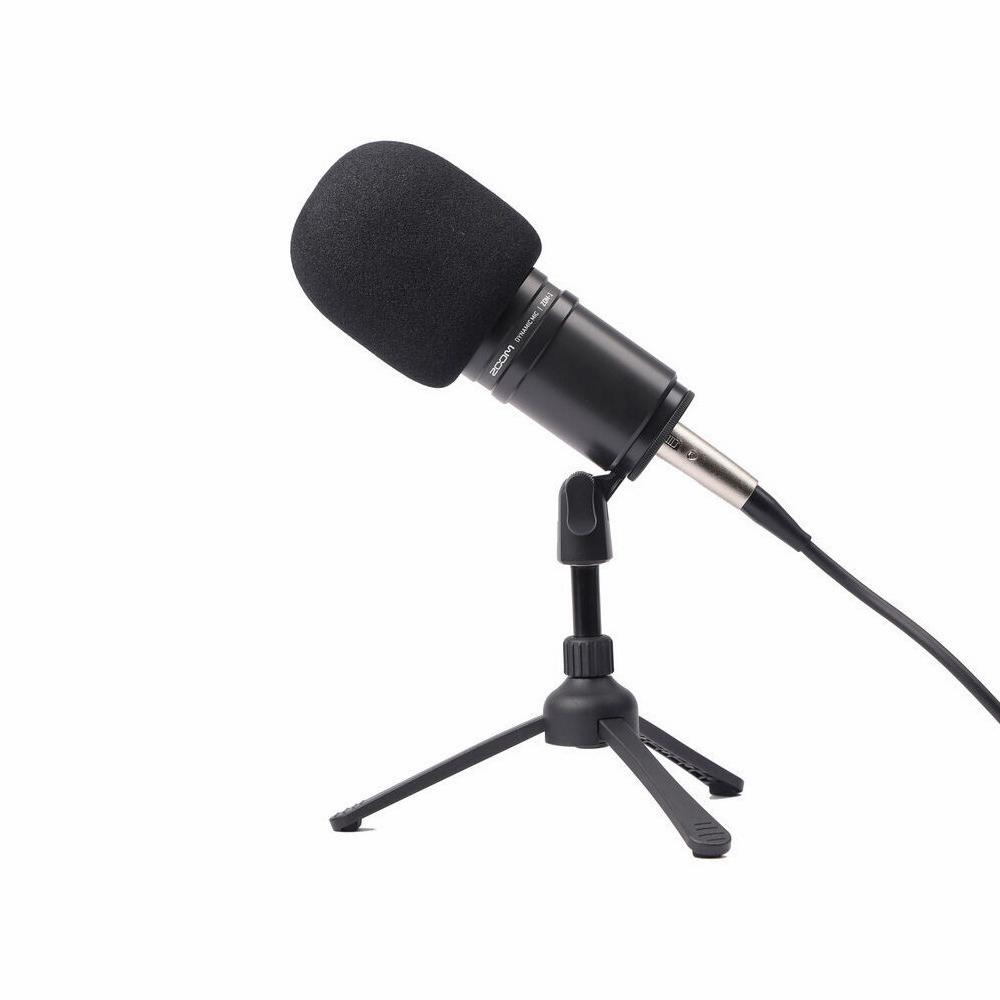 Pack Podcast Zoom ZDM-1PMP Micrófono XLR con Audífonos y Soporte de Mesa